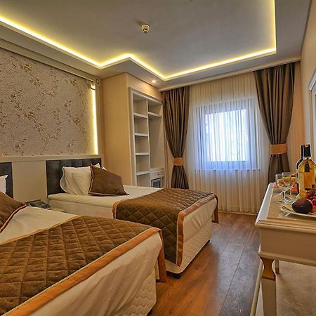 Samir Deluxe Hotel Istanbul Exterior photo